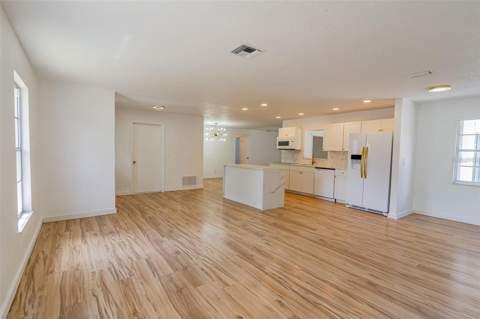 437 Alpine Street, Altamonte Springs FL - photo 8 of 34