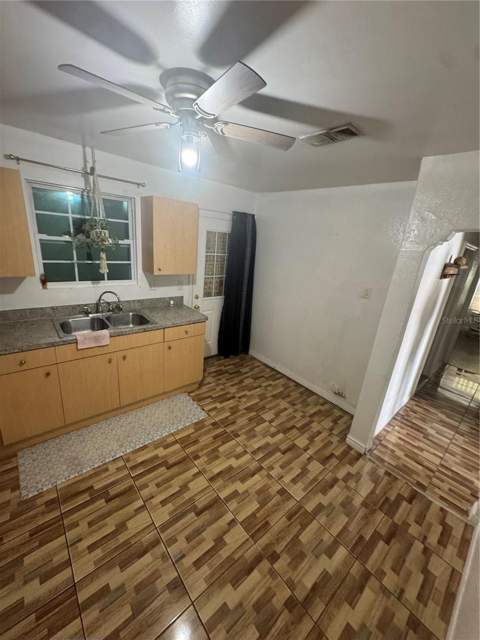 2312 W La Salle Street, Tampa FL - photo 9 of 25