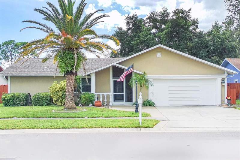 4 bedroom Single Family Residence at 1418 Stonehenge Way, Wexford Leas - Unit 6A, Palm Harbor — photo 4