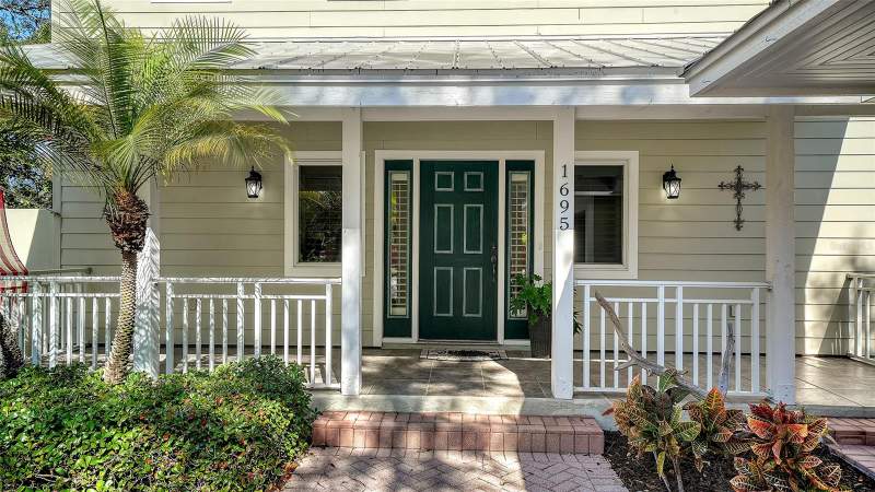3 bedroom Single Family Residence at 1695 Hyde Park Street, McKune Sub, Sarasota — photo 4