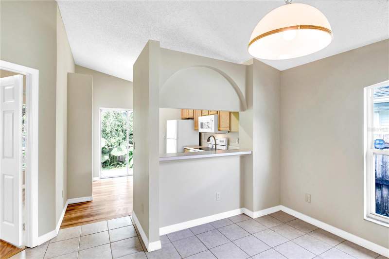 3 bedroom Single Family Residence at 8832 Valencia Oaks Court, Valencia Woods First Add, Orlando — photo 5