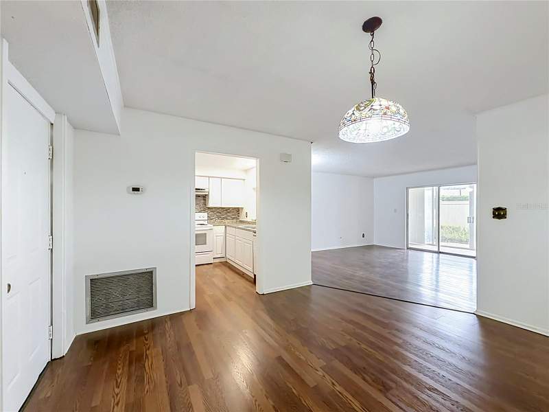 2 bedroom Condominium at 2837 NE 3rd Street #103, 03 Kings Condo, Ocala — photo 3
