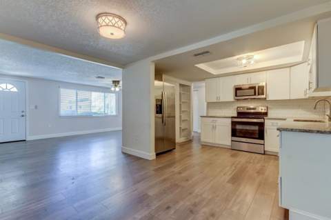 7144 Fairfax Drive, Port Richey FL - photo 12 of 54