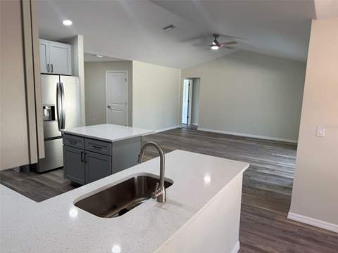 13465 Canyon Swallow Road, Weeki Wachee FL - photo 7 of 23