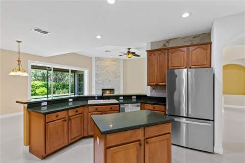 856 Timber Isle Drive, Orlando FL - photo 10 of 35