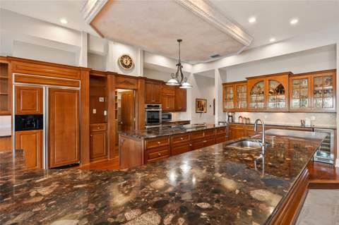 8402 Tallahassee Drive, St Petersburg FL - photo 6 of 6