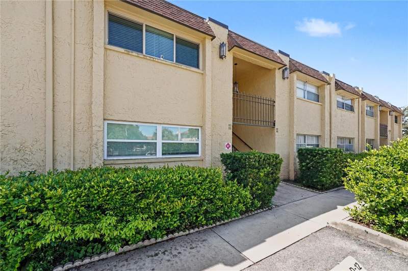 4450 40TH AVENUE #D12 home for sale in Golden Gate Condo