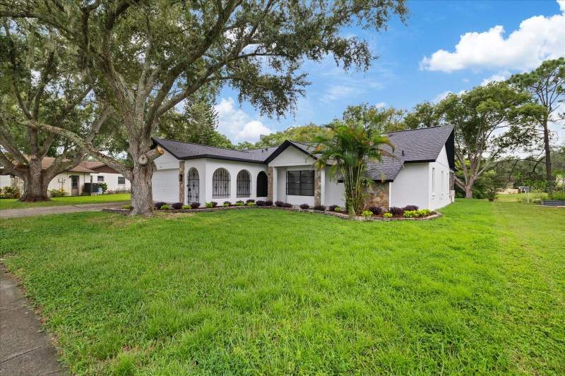3 bedroom Single Family Residence at 3655 Erin Brook Drive, Greenbrook Estates, New Port Richey — photo 5
