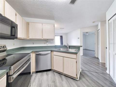 3705 SW 27th Street #818, Gainesville FL - photo 15 of 45