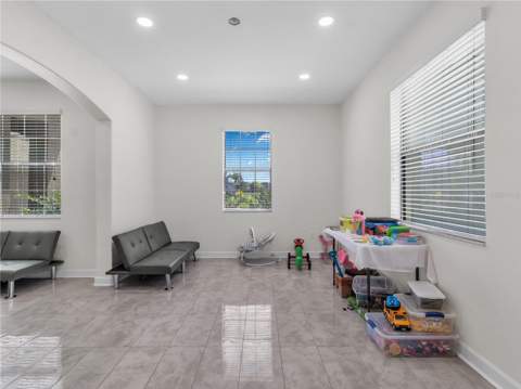 5063 Ivory Stone Drive, Wimauma FL - photo 11 of 69