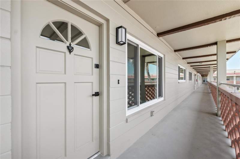 2 bedroom Condominium at 2072 Australia Way #42, On Top Of The World, Clearwater — photo 2
