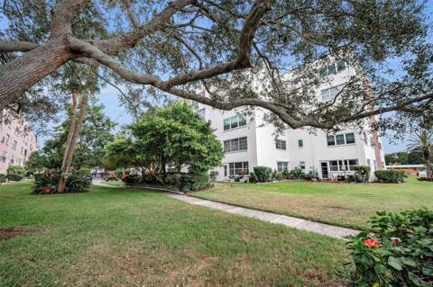 5501 80th Street #405, St Petersburg FL - photo 20 of 48
