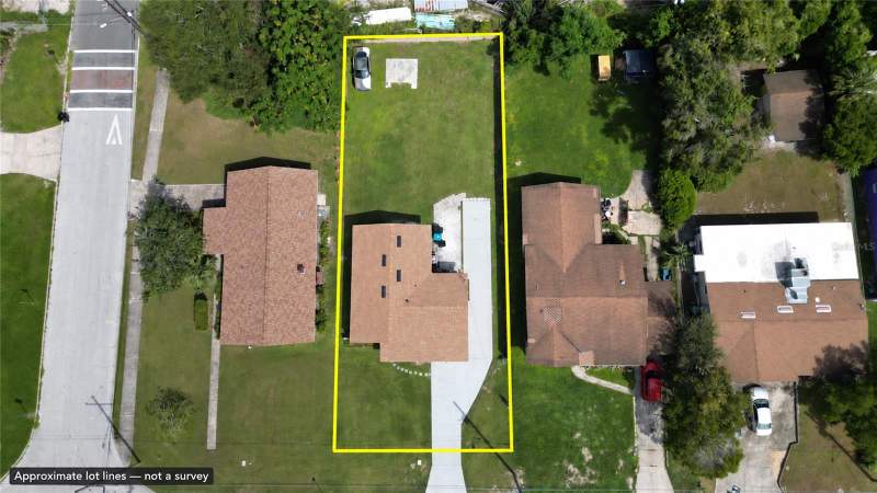 4 bedroom Single Family Residence at 2041 W Gore Street, Bunche Manor, Orlando — photo 3