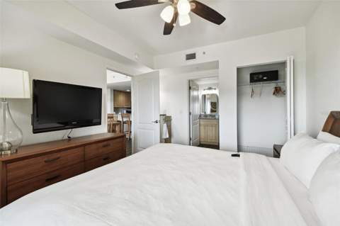 11605 Gulf Boulevard #402, Treasure Island FL - photo 23 of 34