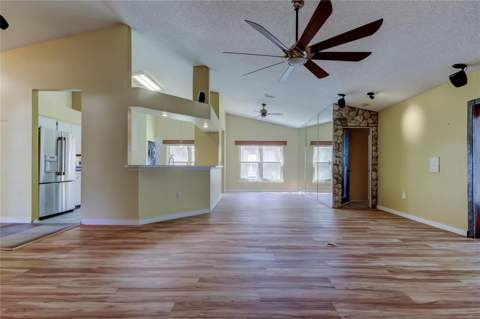 1795 Bayhill Drive, Oldsmar FL - photo 7 of 65