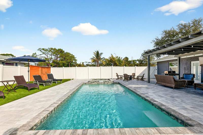 4 bedroom Single Family Residence at 1100 51st Street, Westover, Bradenton — photo 3