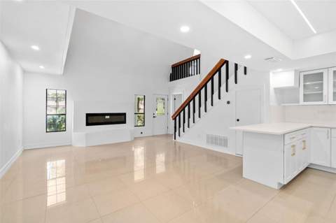 4221 Greenfern Drive, Orlando FL - photo 11 of 46