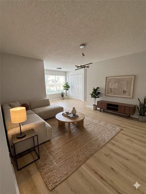 5160 Conroy Road #21, Orlando FL - photo 19 of 31