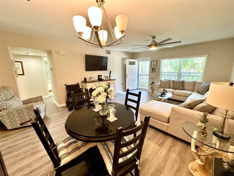 2 bedroom Condominium at 2020 Shangrila Drive #219, On Top Of The World, Clearwater — photo 5