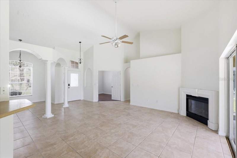 4 bedroom Single Family Residence at 4303 Shoshone Court, Indian Lakes Ph 3, St Cloud — photo 2