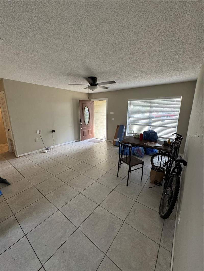 3 bedroom Single Family Residence at 201 Lentz Road, Casa De Sol, Brandon — photo 4
