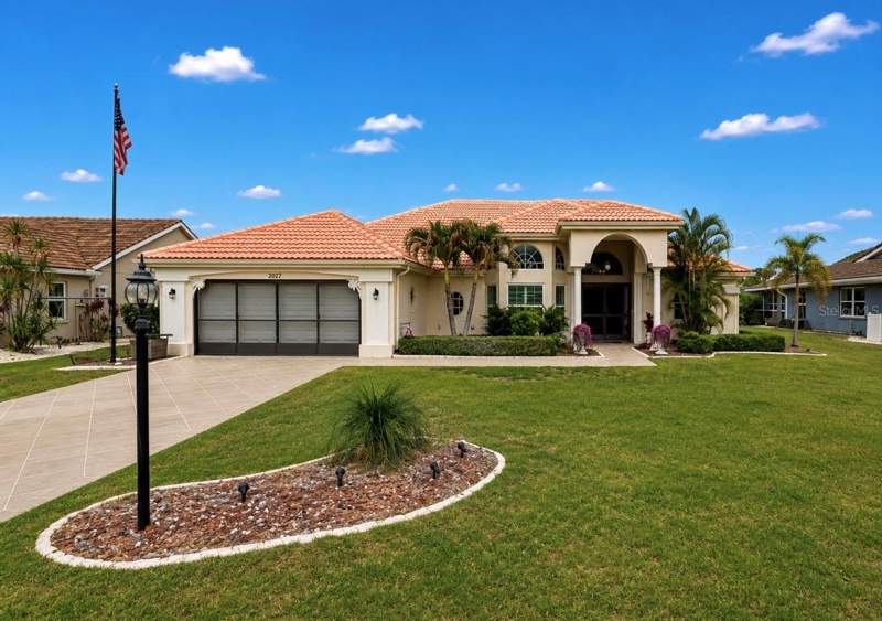 3 bedroom Single Family Residence at 2027 New Bedford Drive, Sun City Center Unit 52, Sun City Center — photo 3