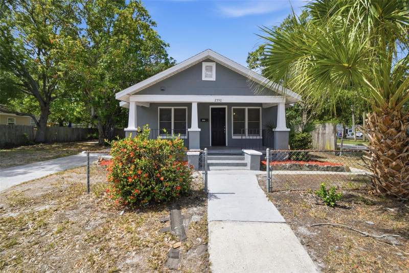 4 bedroom Single Family Residence at 2550 10th Avenue, Prathers Fourth Royal, St Petersburg — photo 2
