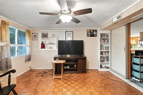 2236 Alice Road, Sarasota FL - photo 13 of 31