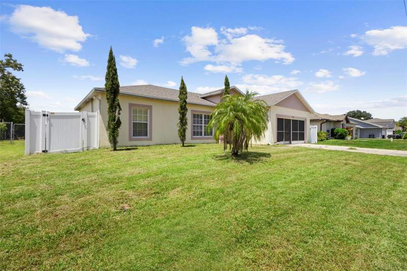 3 bedroom Single Family Residence at 1040 Cannock Drive, Poinciana Village 2 Nbhd 1, Kissimmee — photo 5