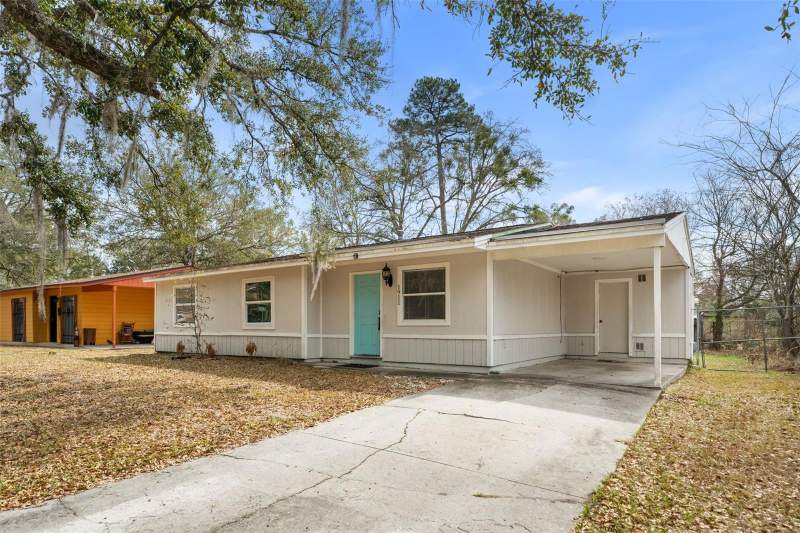 3 bedroom Single Family Residence at 1911 SE 14th Avenue, Lincoln Estates 4th Add, Gainesville — photo 2