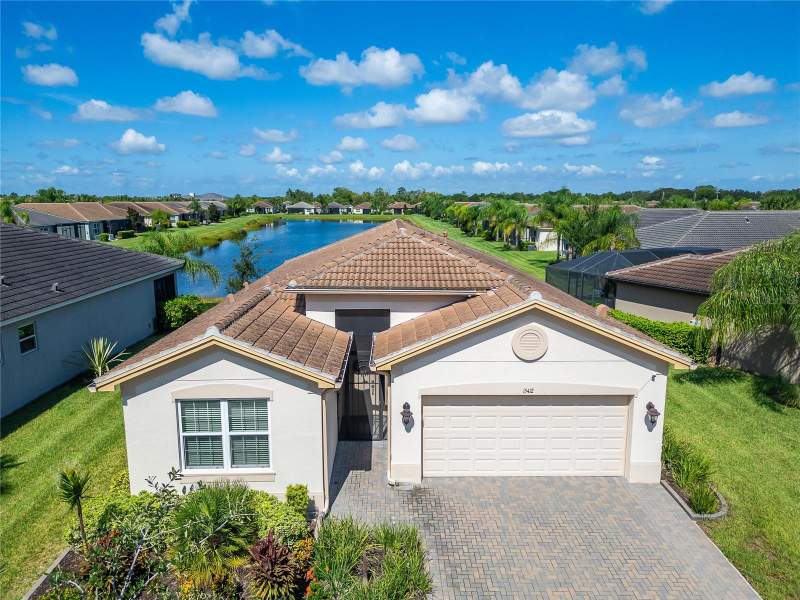 2 bedroom Single Family Residence at 15412 Santa Pola Drive, Valencia Del Sol Ph 1, Wimauma — photo 4