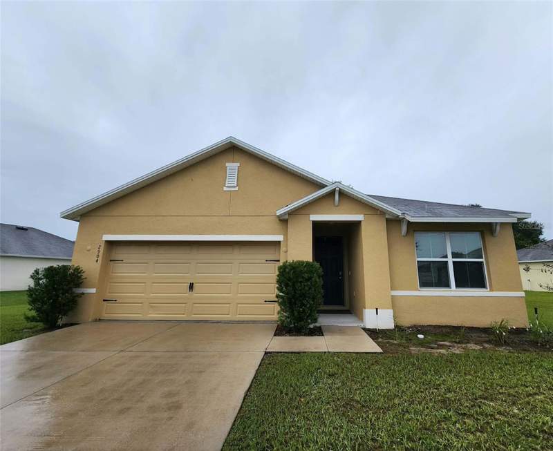 3 bedroom Single Family Residence at 2904 NE 42nd Road, Oak Hill Plantation Ph I, Ocala — photo 3