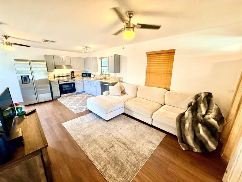 1 bedroom Single Family Residence at 2852 59TH AVENUE, BILTMORE TERRACE, ST PETERSBURG — photo 5