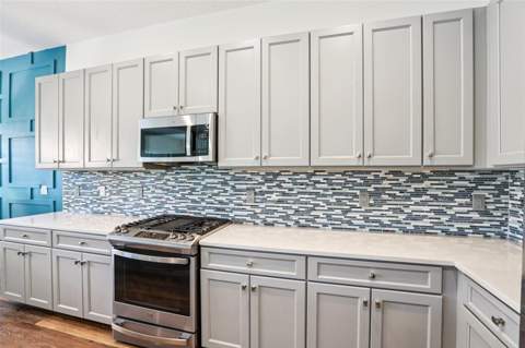 3326 Acacia Bay Avenue, Wesley Chapel FL - photo 12 of 52
