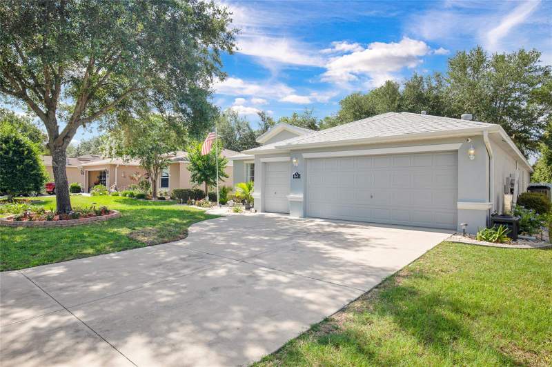 4 bedroom Single Family Residence at 16411 SW 14th Avenue Road, Summerglen Ph 6A, Ocala — photo 2
