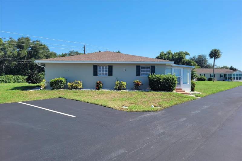 2 bedroom Villa at 2609 Golf Course Drive #403, Rolling Green Glf Village III, Sarasota — photo 3