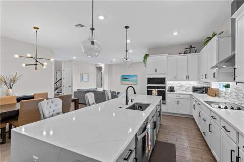 13439 McMillan Drive, Orlando FL - photo 10 of 48