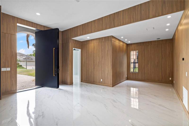 5 bedroom Single Family Residence at 812 Johns Point Drive, Johns Cove 43/104, Oakland — photo 4