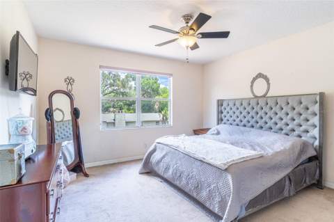 915 Hickory Fork Drive, Seffner FL - photo 16 of 47