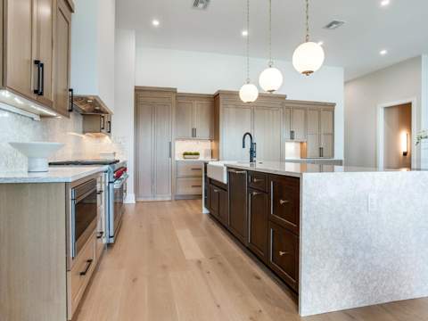 836 Bay Point Drive, Madeira Beach FL - photo 13 of 75