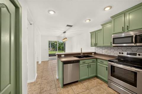11723 Tempest Harbor Loop, Venice FL - photo 15 of 45