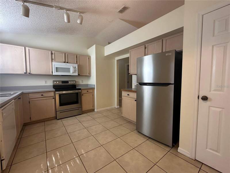 5 bedroom Single Family Residence at 17432 Woodcrest Way, Clear Creek Ph 02, Clermont — photo 5