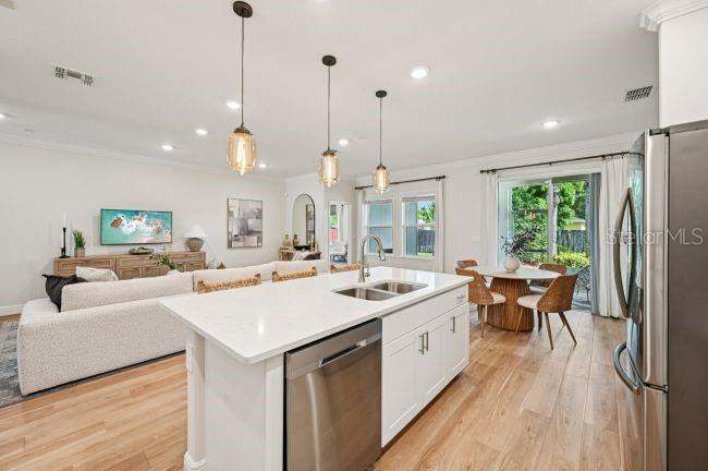 4 bedroom Single Family Residence at 16125 Mellon Road, Royal Highlands, Weeki Wachee — photo 5