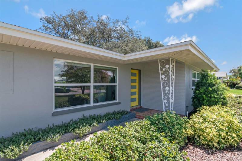 2 bedroom Single Family Residence at 1851 Lombardy Drive, Woodmont Park, Clearwater — photo 2