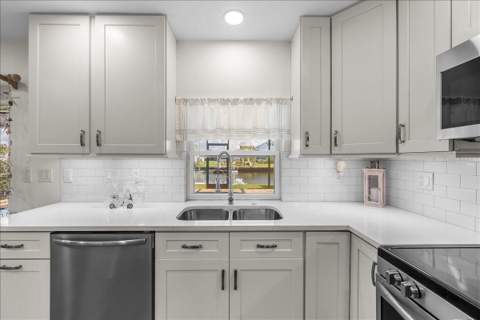 4267 Carlos Court, Hernando Beach FL - photo 6 of 42