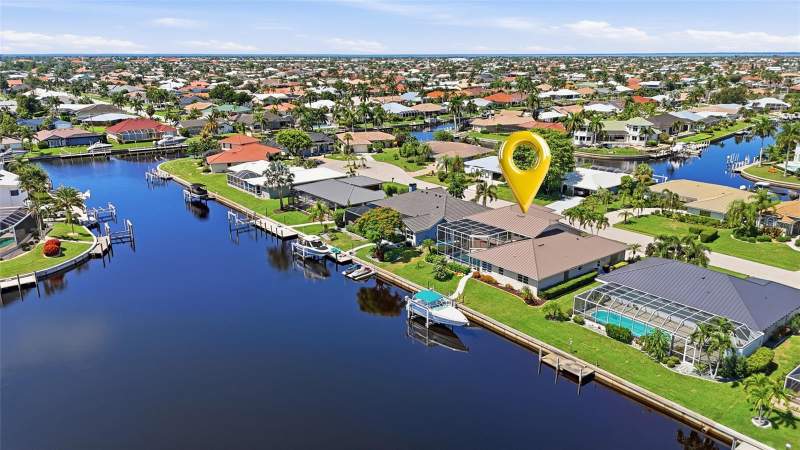 4 bedroom Single Family Residence at 414 Caicos Drive, Punta Gorda Isles Sec 11, Punta Gorda — photo 5