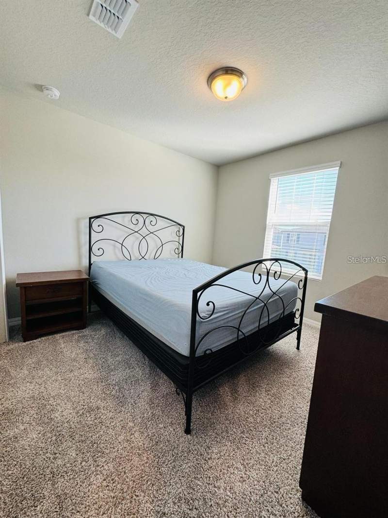 3 bedroom Single Family Residence at 520 Whistling Duck Trail, Silver Springs, St Cloud — photo 4