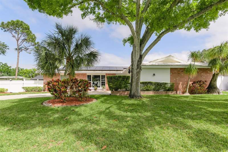 Fairway Manor
