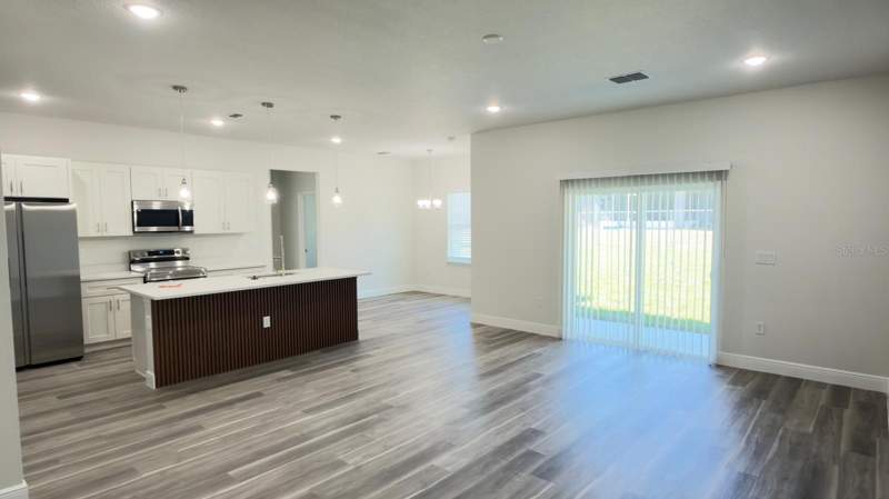 4 bedroom Single Family Residence at 4522 SW 170th Street Road, Marion Oaks 06, Ocala — photo 4
