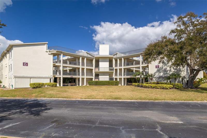 2 bedroom Condominium at 2700 Bayshore Boulevard #5302, Mediterranean Manors, Dunedin — photo 4
